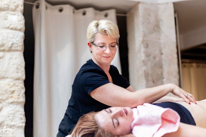Soin massage Expanse Thérapy (Tête,Coeur, Ventre ) 1 h